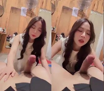 Nàng Hà quyến rũ với khả năng BJ tuyệt đỉnh