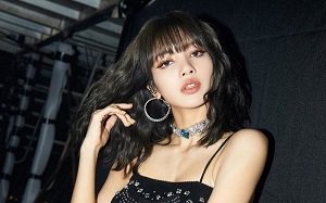 Video thứ ba của Lisa xuất hiện trên mạng xã hội